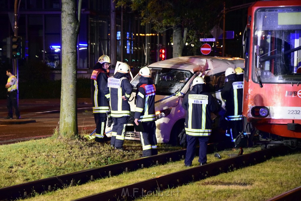 VU PKW Strab Koeln Niehl Amsterdamerstr Friedrich Karlstr P174.JPG - Miklos Laubert